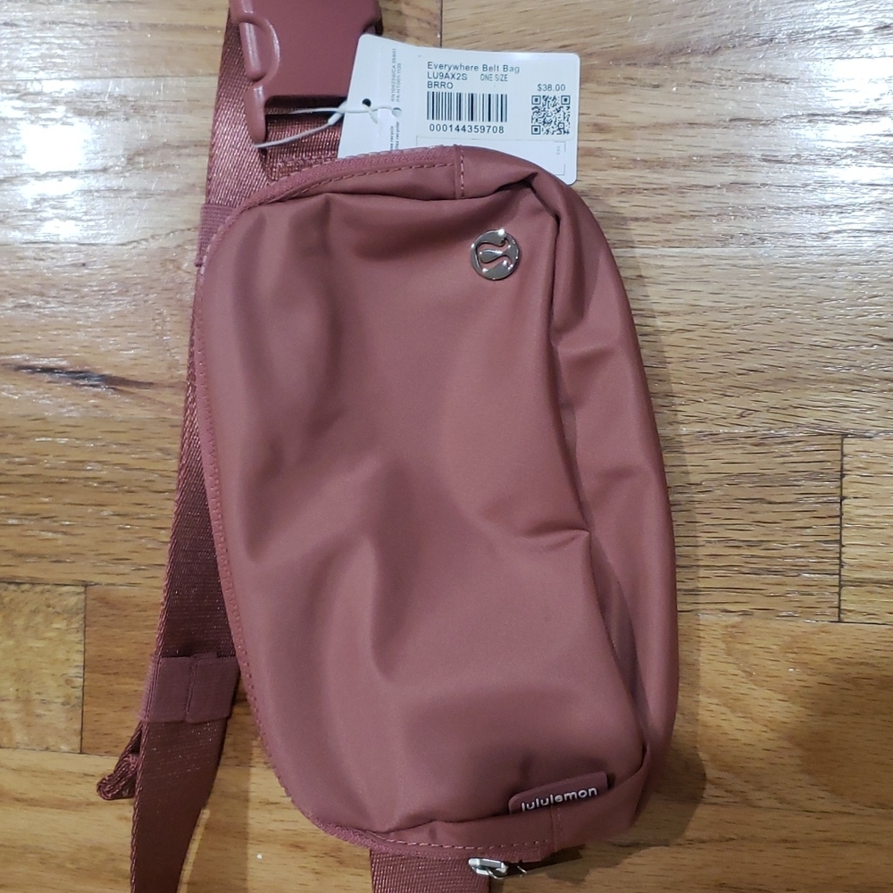Everywhere belt bag